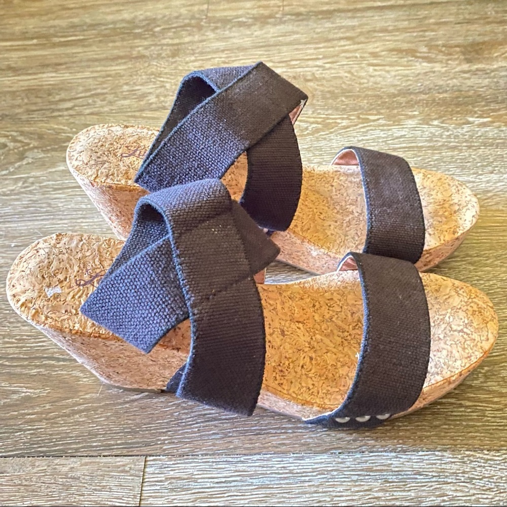 Lucky Brand Wedges Chunky Shoes Size 8 Woman’s